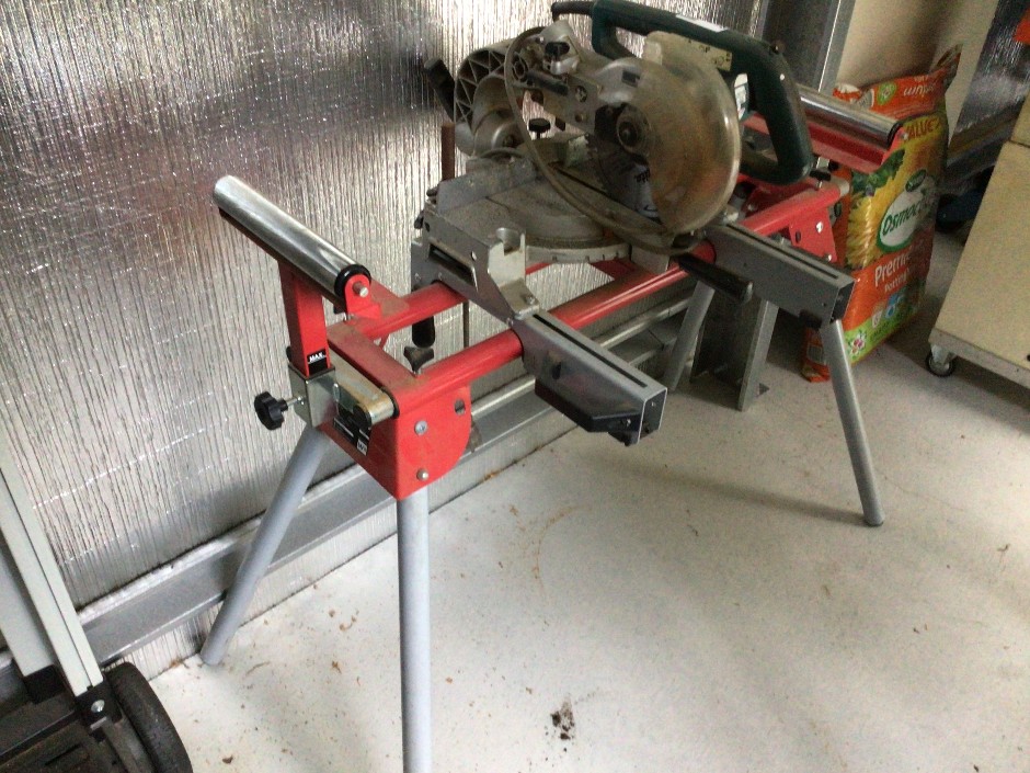 Makita LS0711B Drop Saw on Stand