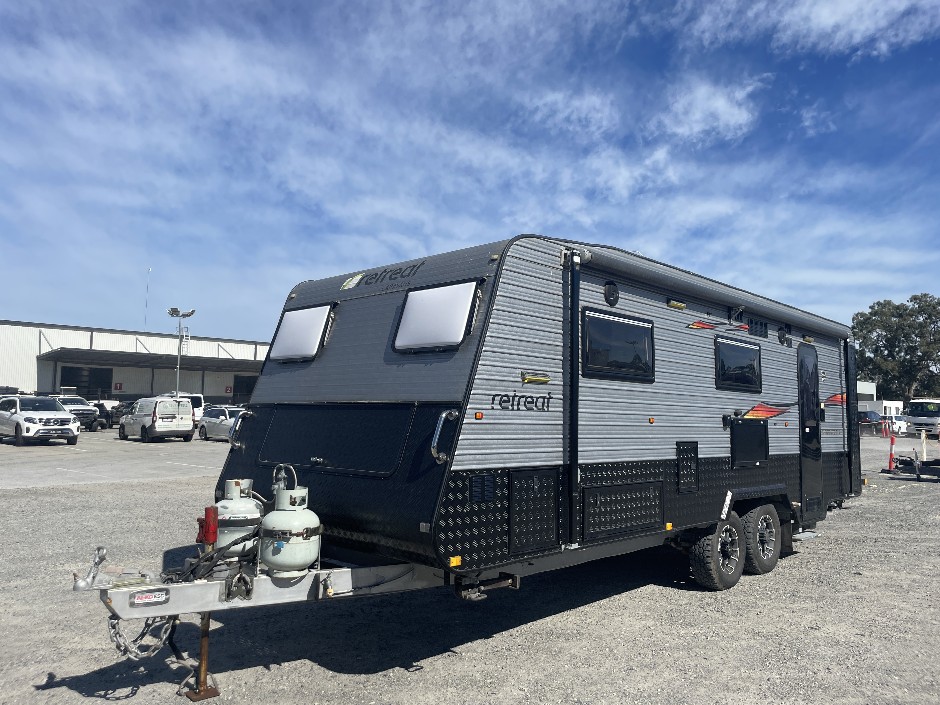 VIC - Caravan Auction 10/09