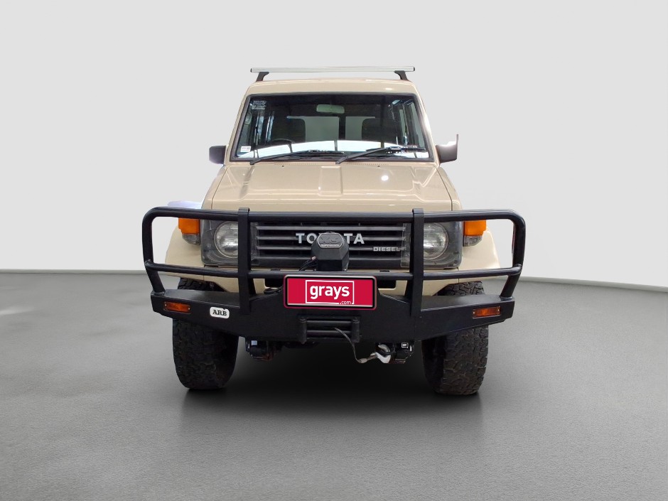 1994 Toyota Landcruiser Troopcarrier Diesel
