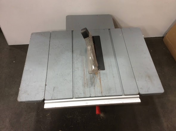 ozito TBS-2000 254mm Table Saw