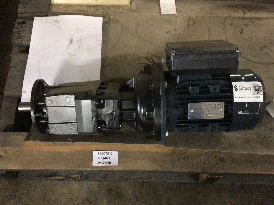 <p>Monarch Electric Geared Motor</p>
