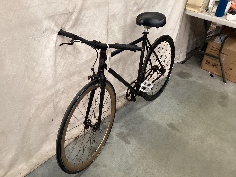 Black Fixed Gear Road  Bicycle