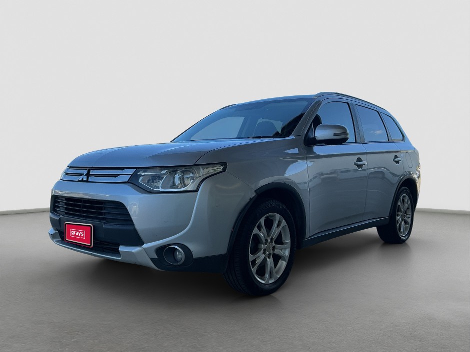 2014 Mitsubishi Outlander LS Diesel