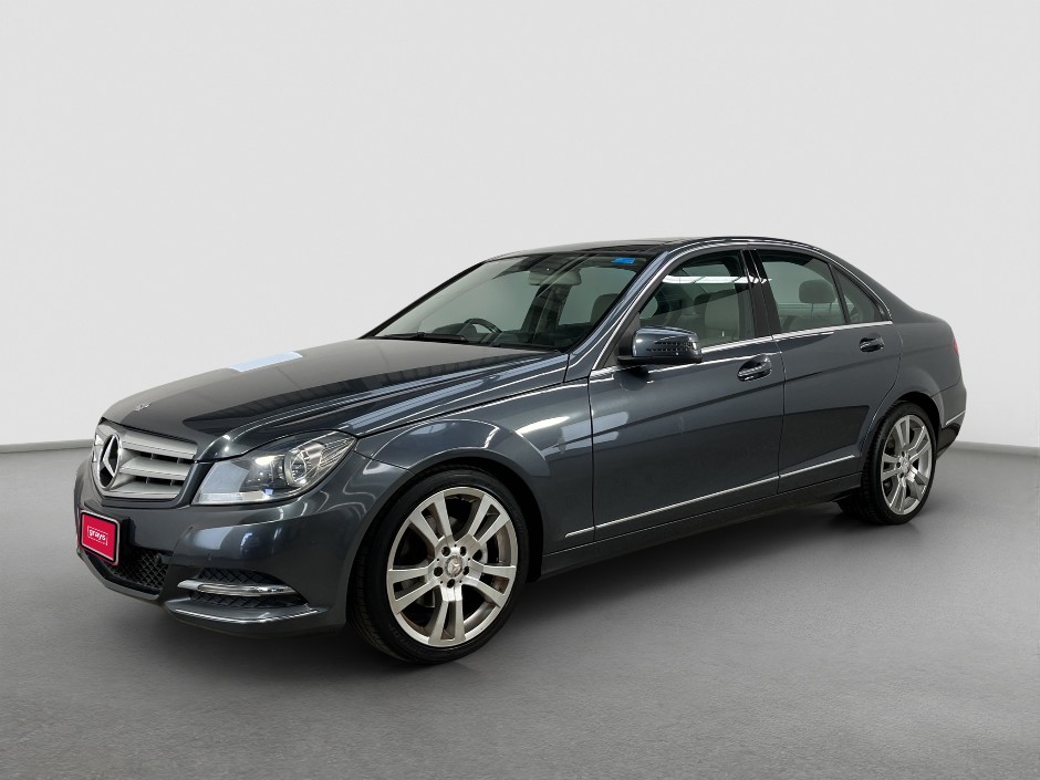 2012 Mercedes-Benz C250 BlueEFFICIENCY Avantgarde  Petrol Sedan