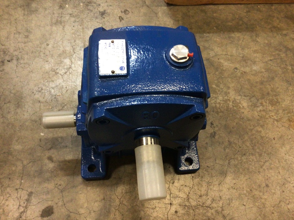 <p>5 x Fixedstar Gearbox</p>