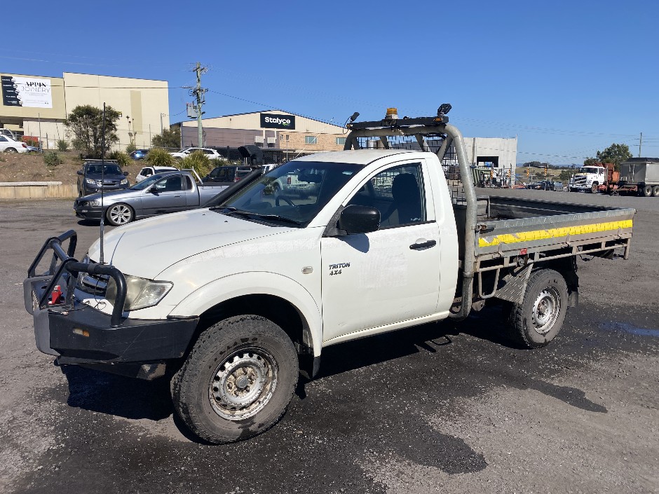 2011 Mitsubishi Triton  Diesel
