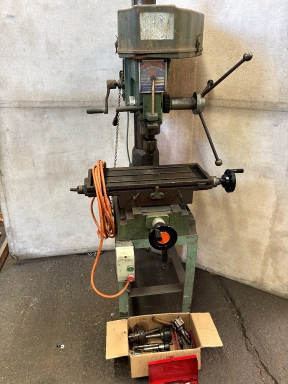 Champion GL-30B Mill Drill