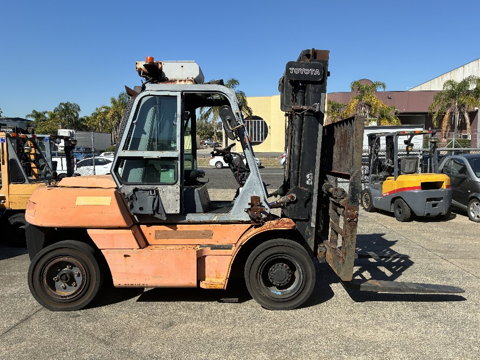 2009 Toyota 5FD70 Diesel