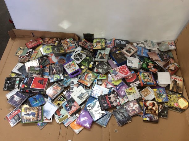 Mixed Assorted DVD / VCD / CD Movies