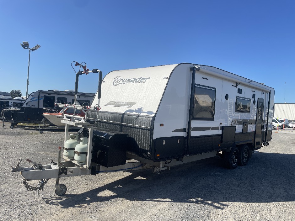 2019 Crusader Excalibur Prince Caravan