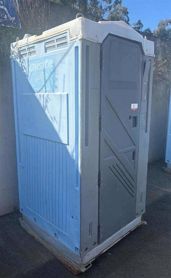Portable Toilet - Fresh Water Flush - Forest Lake