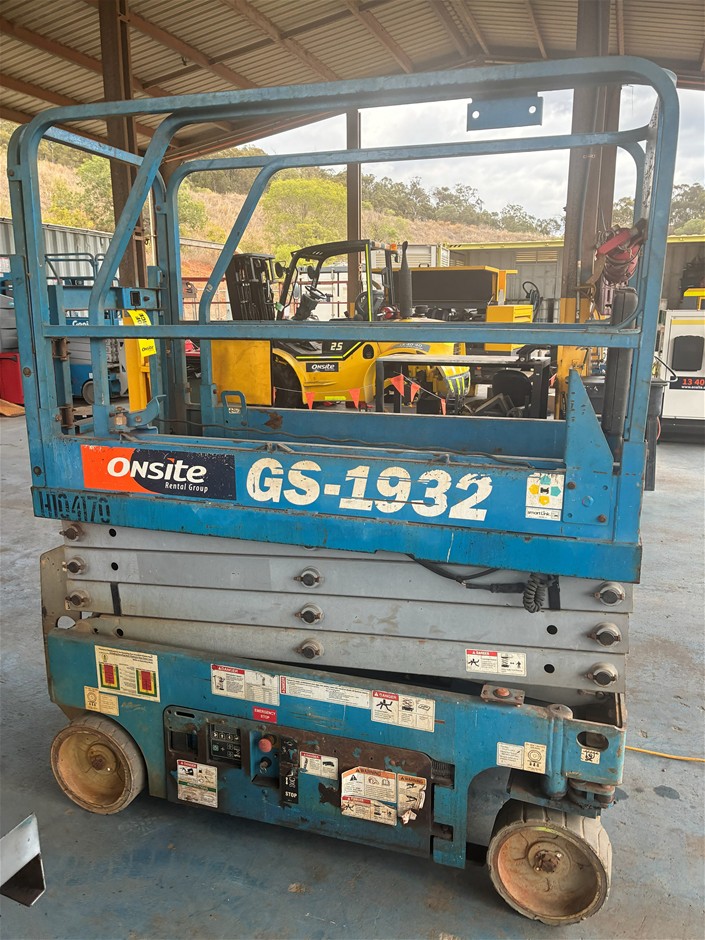 2016 Genie GS1932 Scissor Lift - 19ft (5.7m) - Electric - Gladstone
