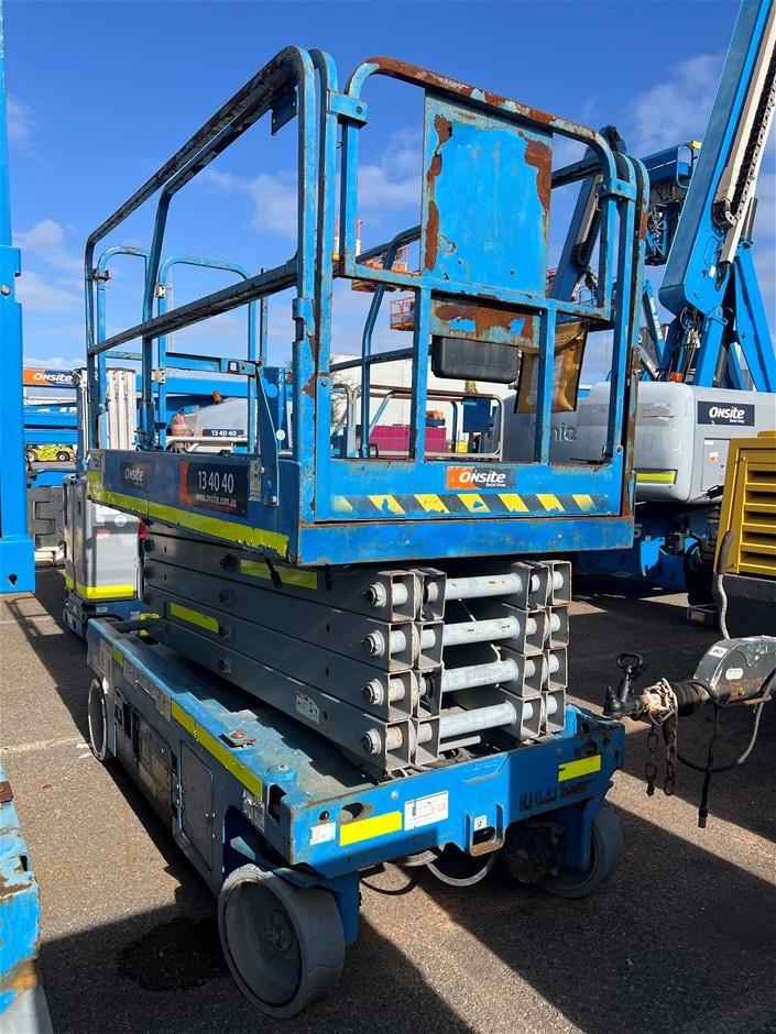 2016 Genie GS3246 Scissor Lift - 32ft (9.7m) - Electric - Kwinana