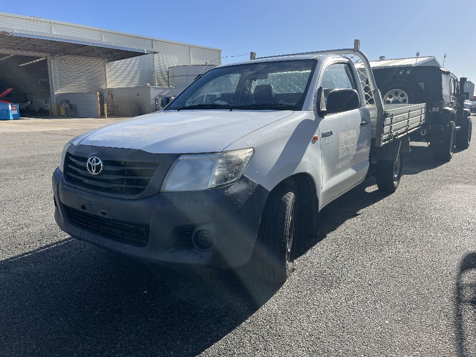 2014 Toyota Hilux Workmate Petrol Single Cab Ute