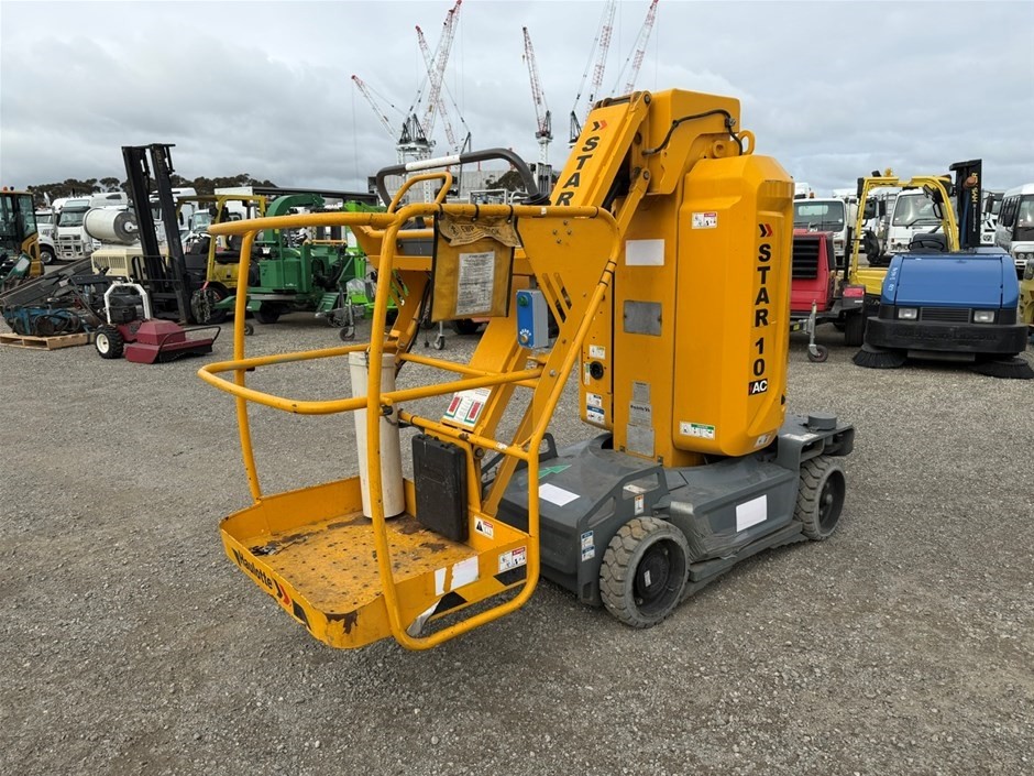 2016 Haulotte Star10 Vertical Electric Man Lift