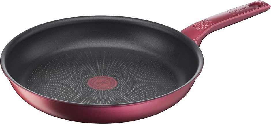 TEFAL Daily Chef Red Induction Non-Stick Frypan, 30cm. NB: slight bent