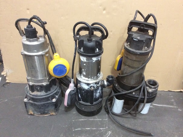 Bianco BIA-B42AC-805140&Davey D53A/B-3&TH-750 Submersible Sump (Lot of 3)
