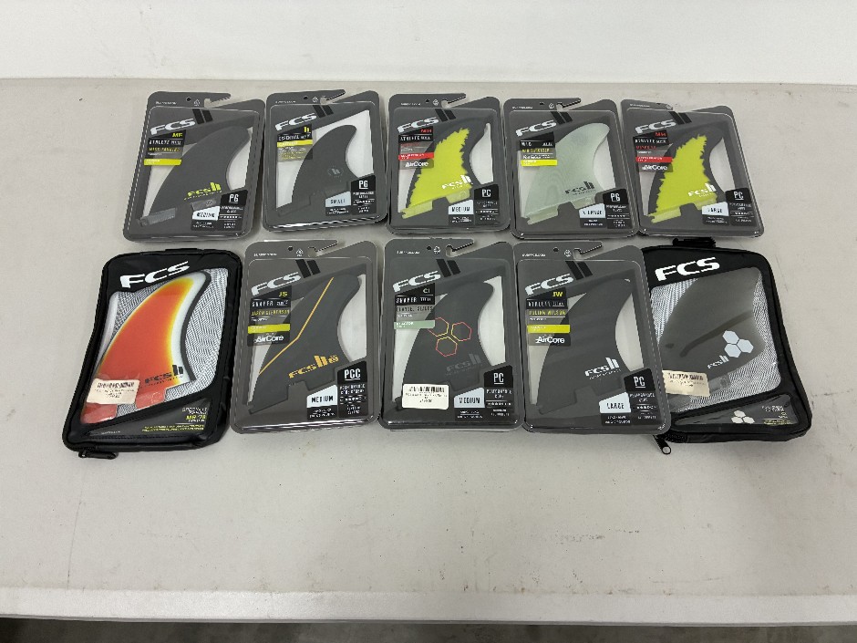<p>10 x FCS Surfboard Fins</p>