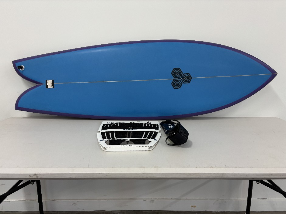 UNRESERVED Surf Shop Retail Liquidation - Stafford