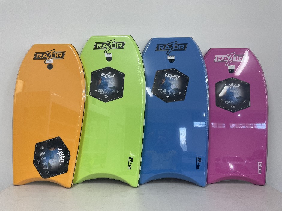 <p>4x Razor Boogie Boards</p>