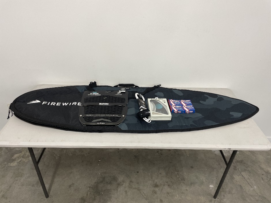 6’0” FireWire Surfboard Bag and Accessories