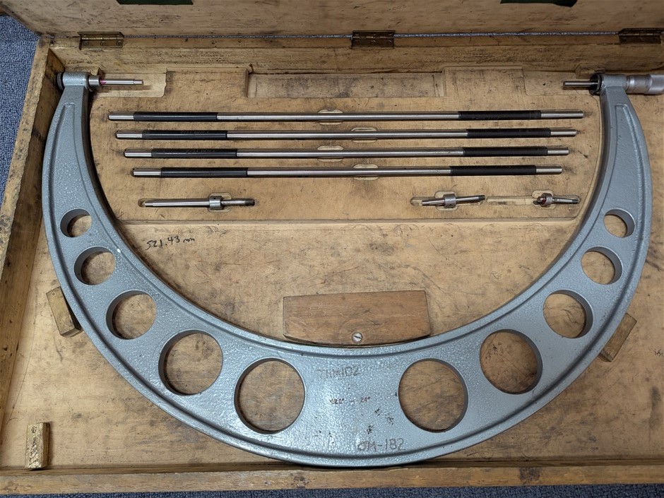Outside Micrometer 20 to 24 Inch Range