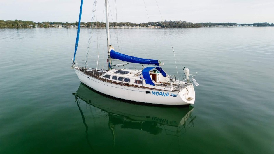 1994 Bluewater Cruising Yachts Bluewater 400RS