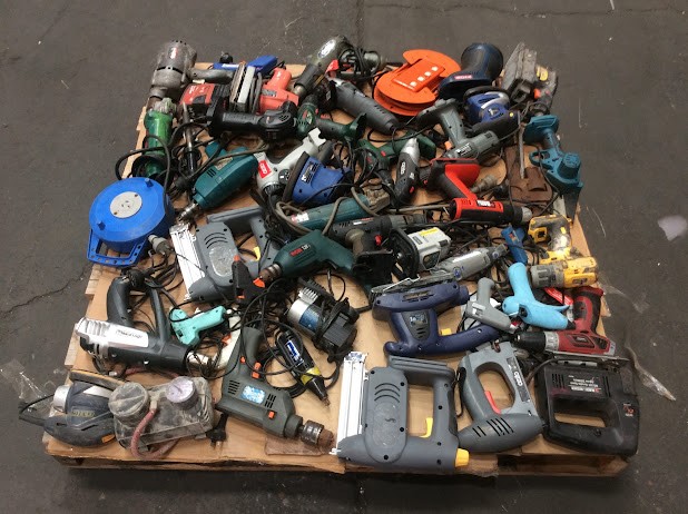 Bosch/Ryobi/Ozito Mixed Brand and Model Electric Drill/Power Tools