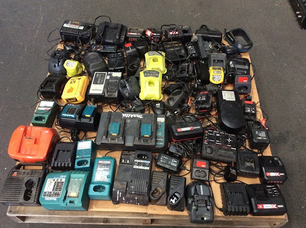 Makita/Ryobi/Panasonic Mixed Brand and Model Power Tool Battery Chargers
