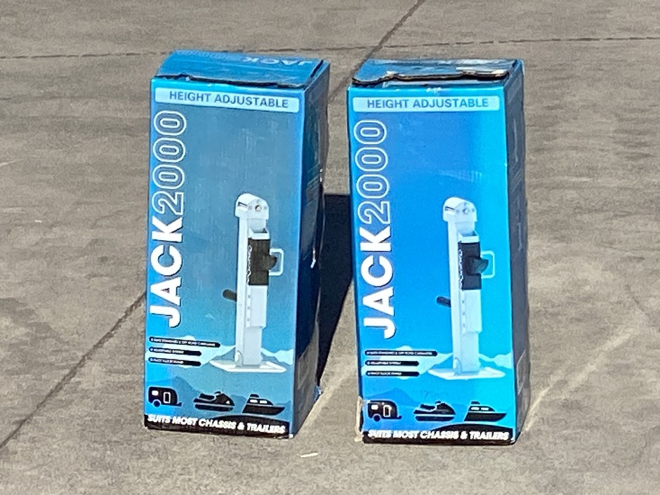 2 x Jackmate Trailer Jacks 2000