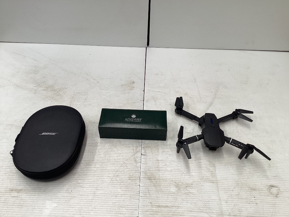 <p>Bose Headphone Carry Case, Drone, Fountain Pen</p>