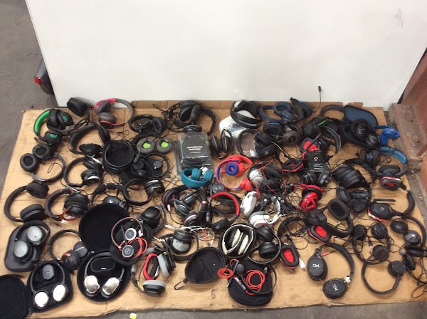 Mixed Brand and Model Headphones