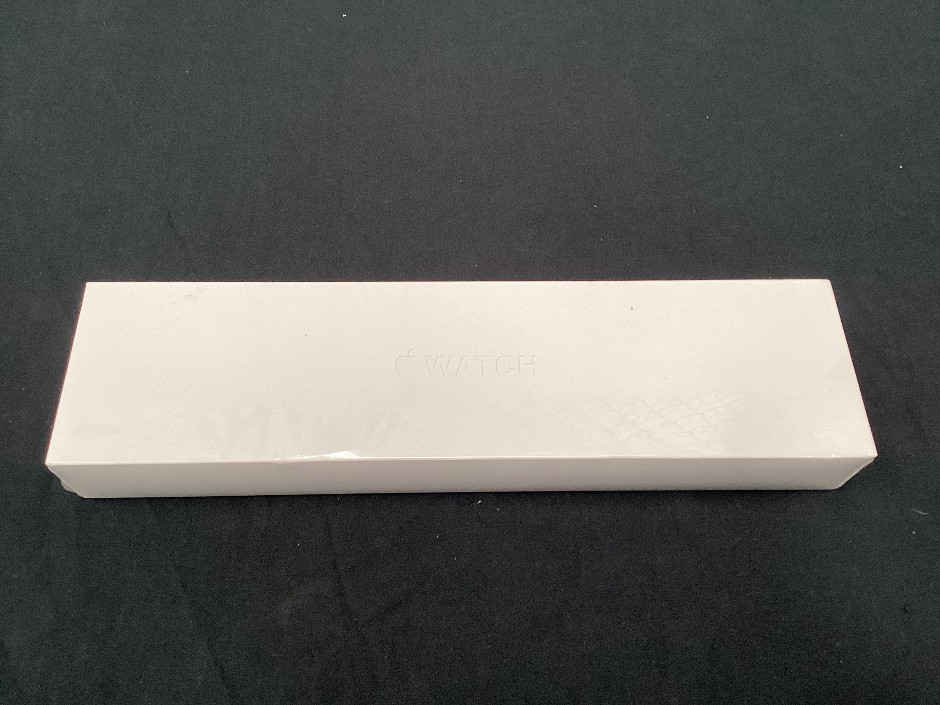 Apple Watch Series 6 40mm Blue Aluminium Deep Navy Sport Band GPS Smartwatch