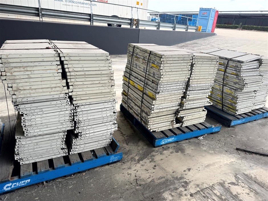 19 Pallets of Steel Binning Shelves