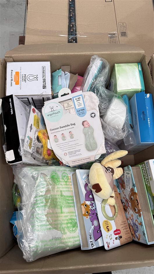 Assorted Box of Childrens/Baby Items. NB: Items may not be in original pac
