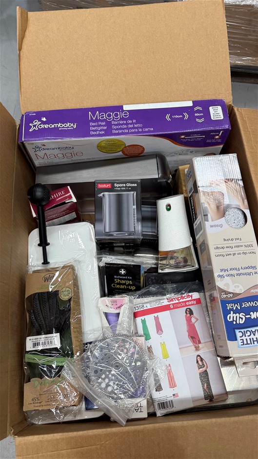 Assorted Box of Homeware Items. NB: Items may not be in original packaging