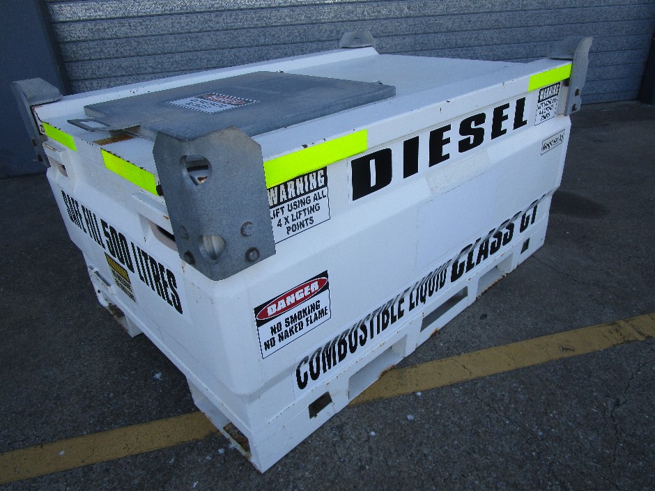 <p>500LTR DIESEL FUEL POD</p>