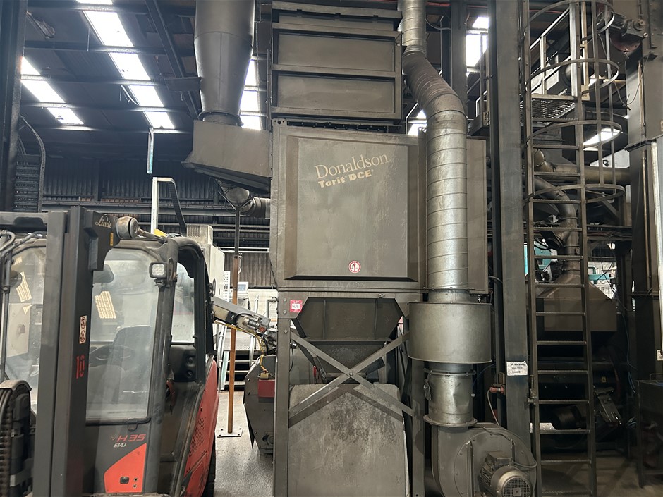 2005 Donaldson Torit DCE DFO2-8-R Extraction Unit