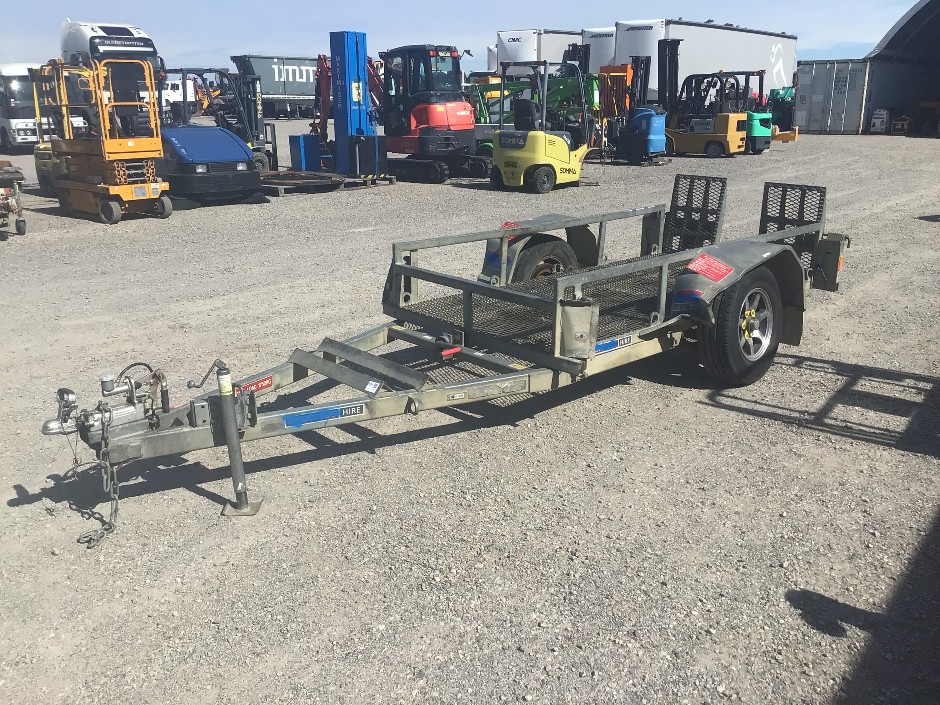 <p>2015 TTF Plant Single Axle Trailer</p>