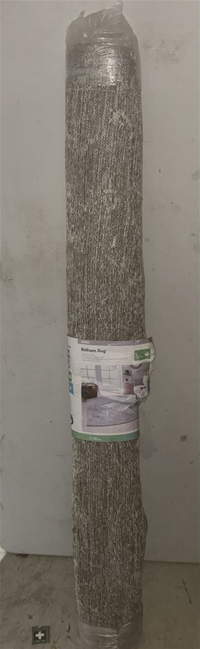 Balham Rug (2.35m(L) x 1.6m(W))