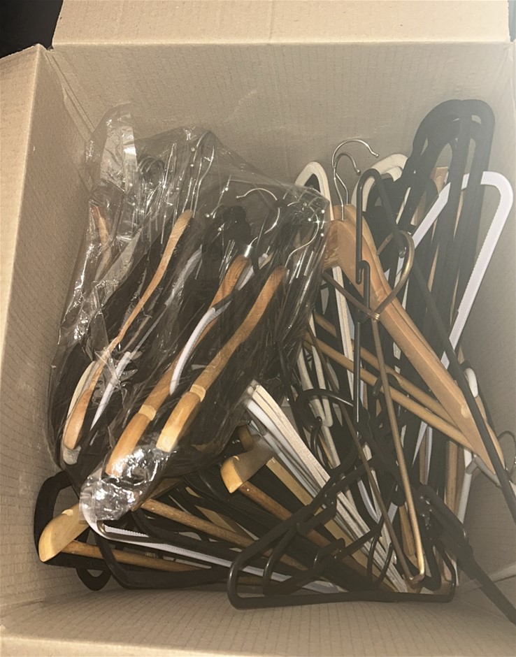 Box of Assorted Hangars