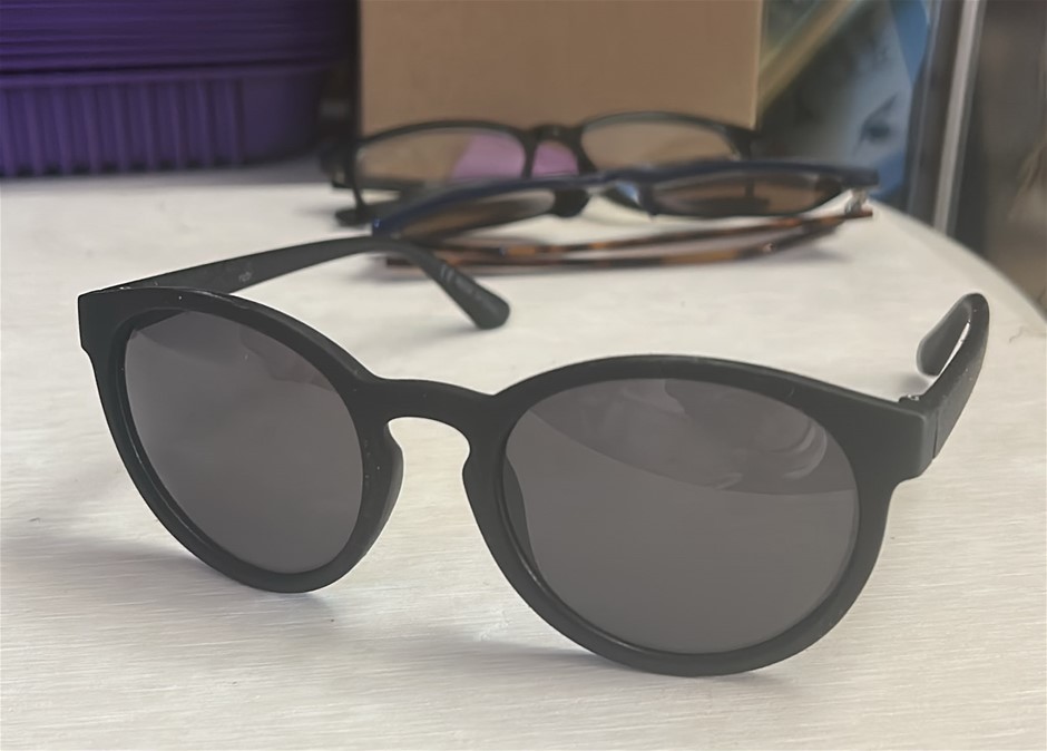 Rollin Round Sunglasses