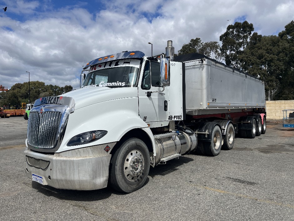 Grays Perth Truck and Machinery Auction
