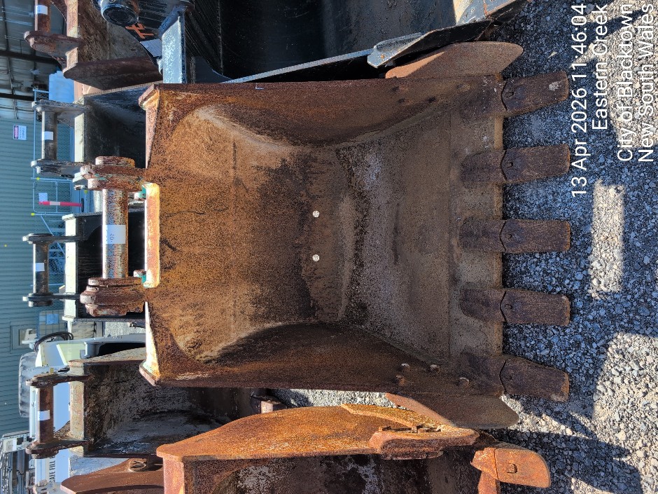 <p>EXCAVATOR BUCKET (Site ID: 95.07)</p>