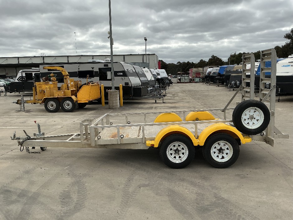 <p>2018 Jimboomba Dual Axle Plant Trailer</p>