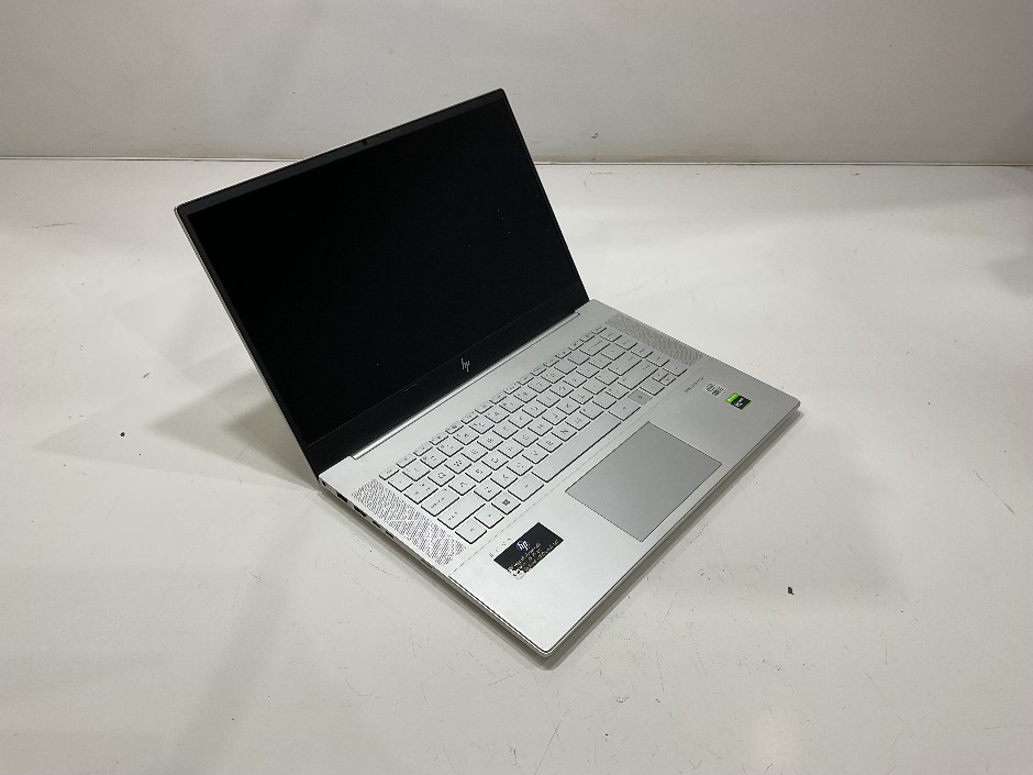 <p>HP ENVY LAPTOP 15-EP0XXX</p>