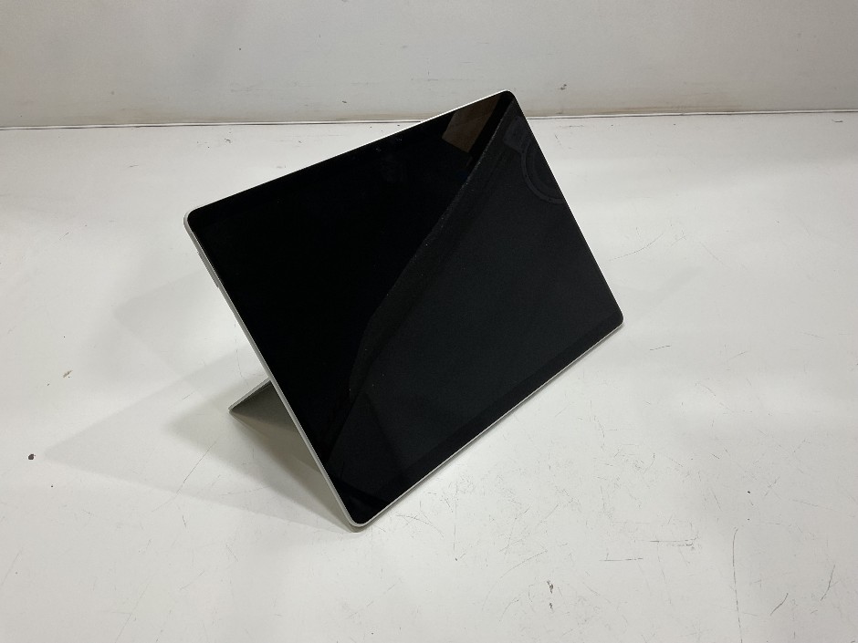 MICROSOFT SURFACE PRO 8
