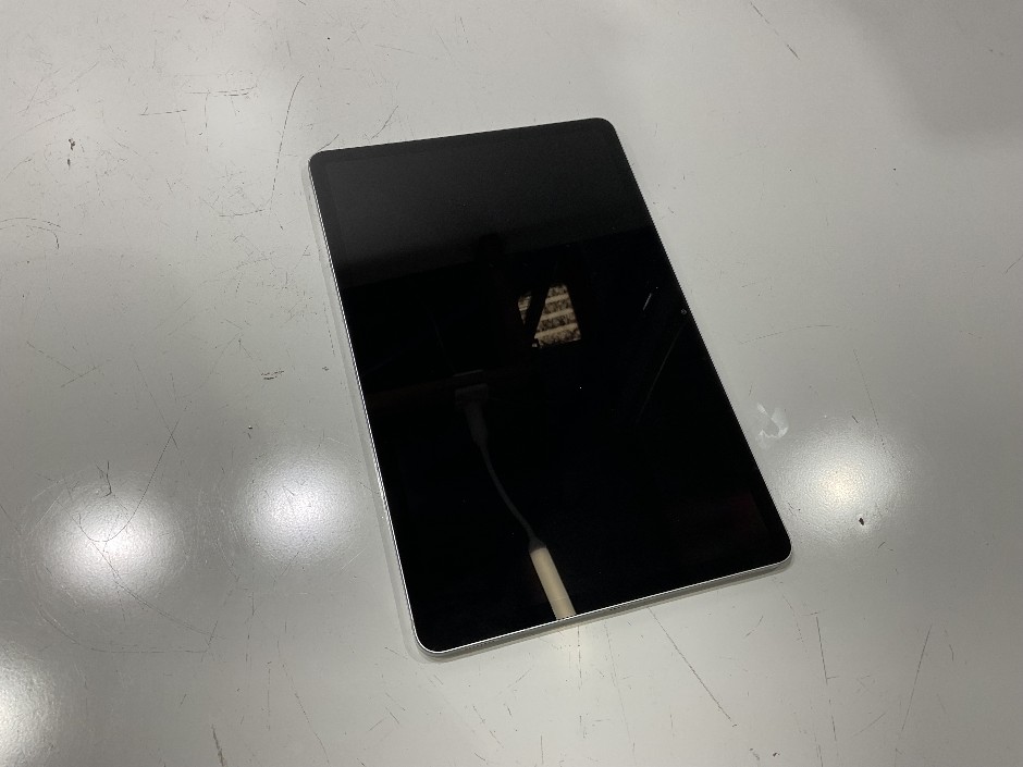<p>SAMSUNG GALAXY TAB S7 SM-T875</p>