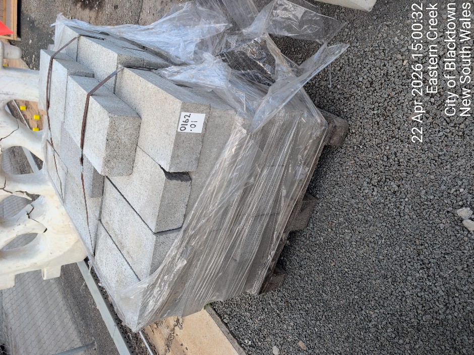 CONCRETE BLOCKS - SMALL (Site ID: 162)