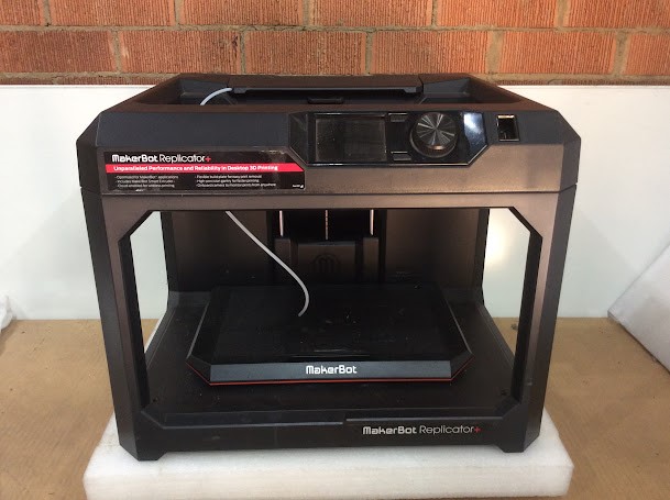 MakerBot Replicator + PABH65 Desktop 3D Printer